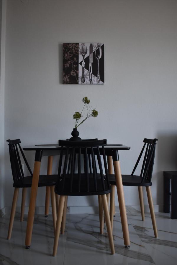 Relaxo Maisonette Elia Néa Péramos Екстериор снимка