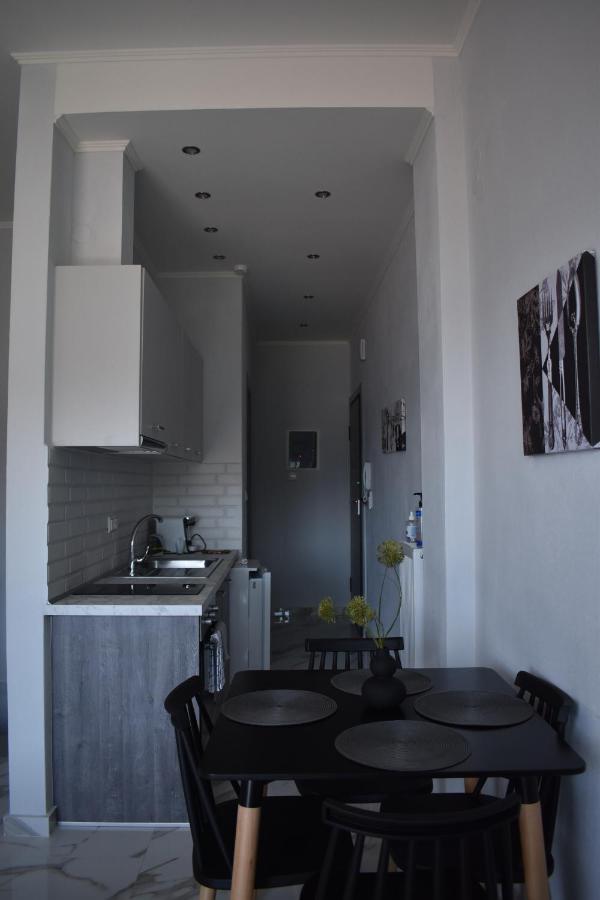 Relaxo Maisonette Elia Néa Péramos Екстериор снимка