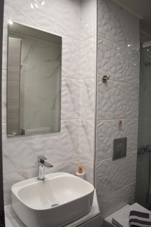 Relaxo Maisonette Elia Néa Péramos Екстериор снимка