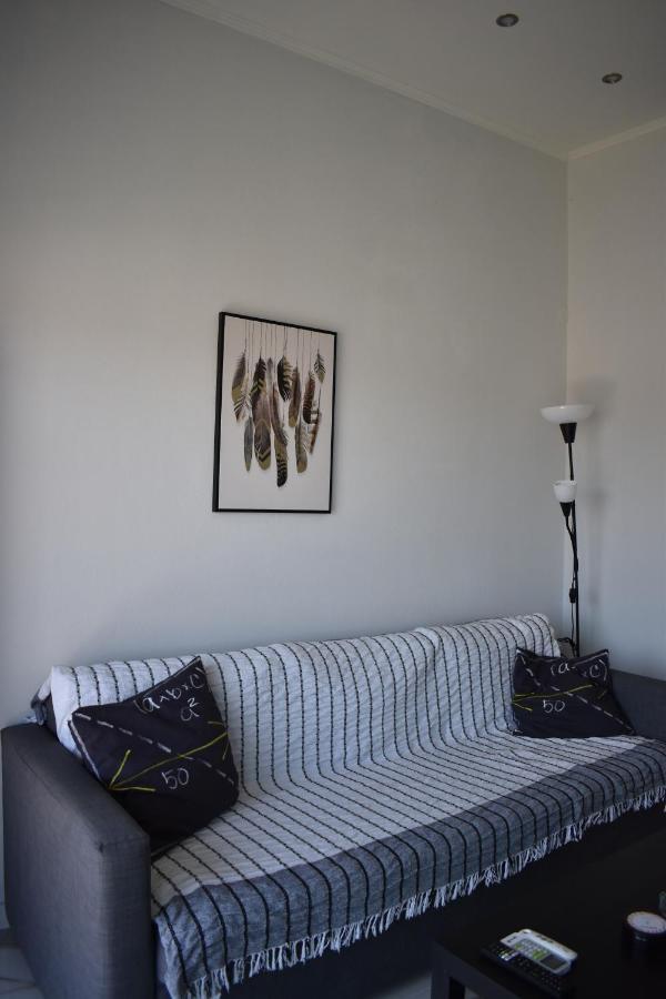 Relaxo Maisonette Elia Néa Péramos Екстериор снимка